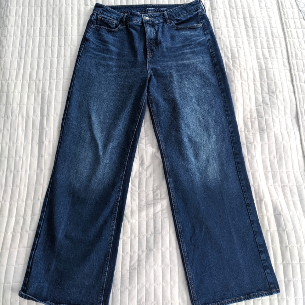 Extra High Rise Wide Leg Jeans